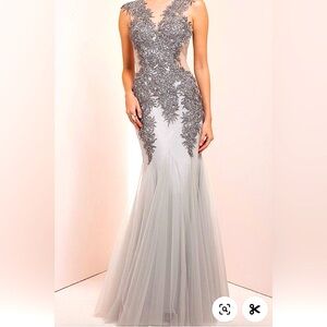 NWOT Size 6 mermaid formal dress - Fleur De La Coeur meets Game of Thrones